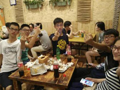 铁西烧烤加盟,学烧烤技术,开烧烤店多少钱疯狂烤翅加盟